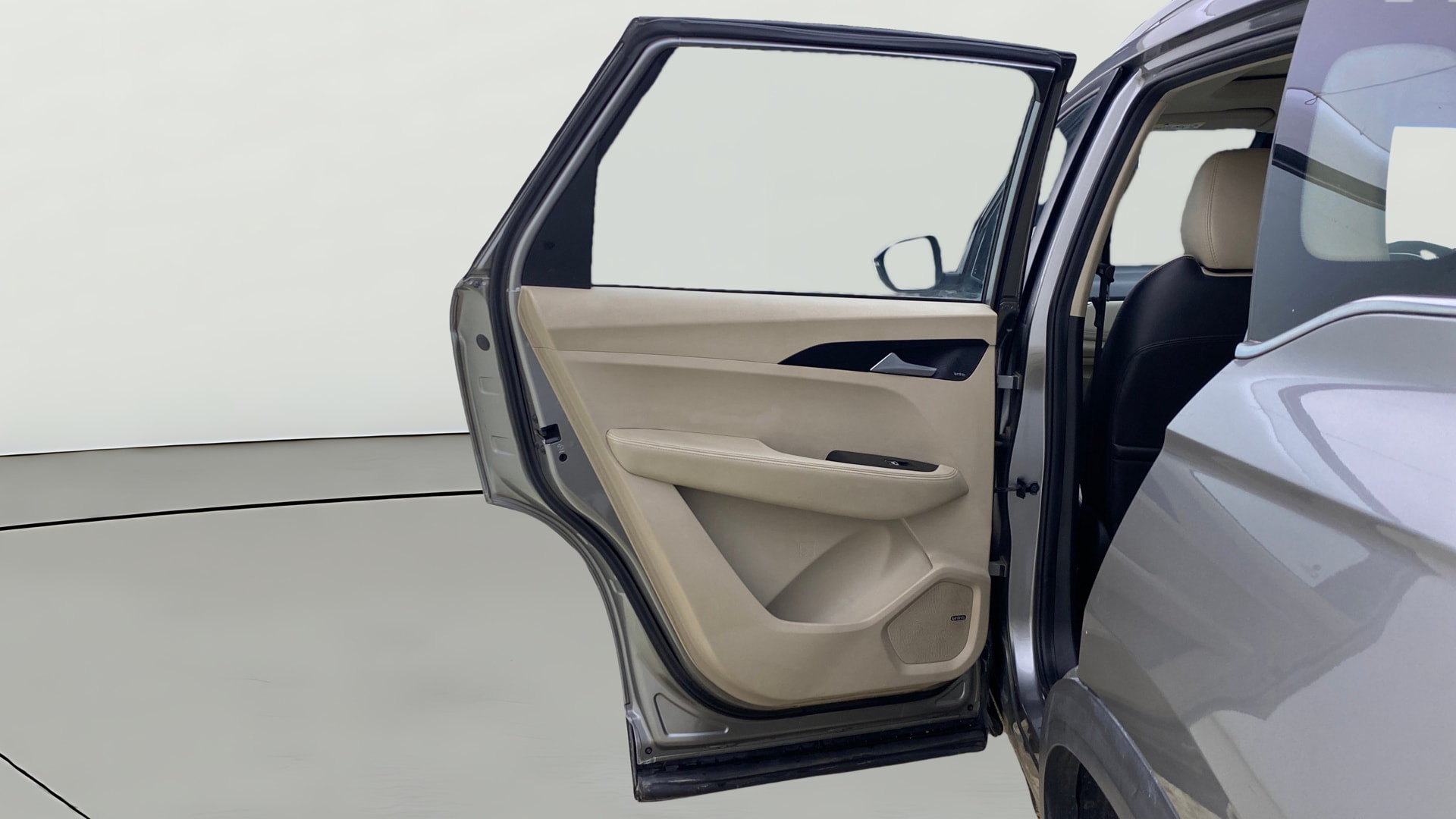 View 2021 MG Hector Sharp CVT Petrol Image 15 Used 2021 MG Hector Sharp CVT Petrol Image 15