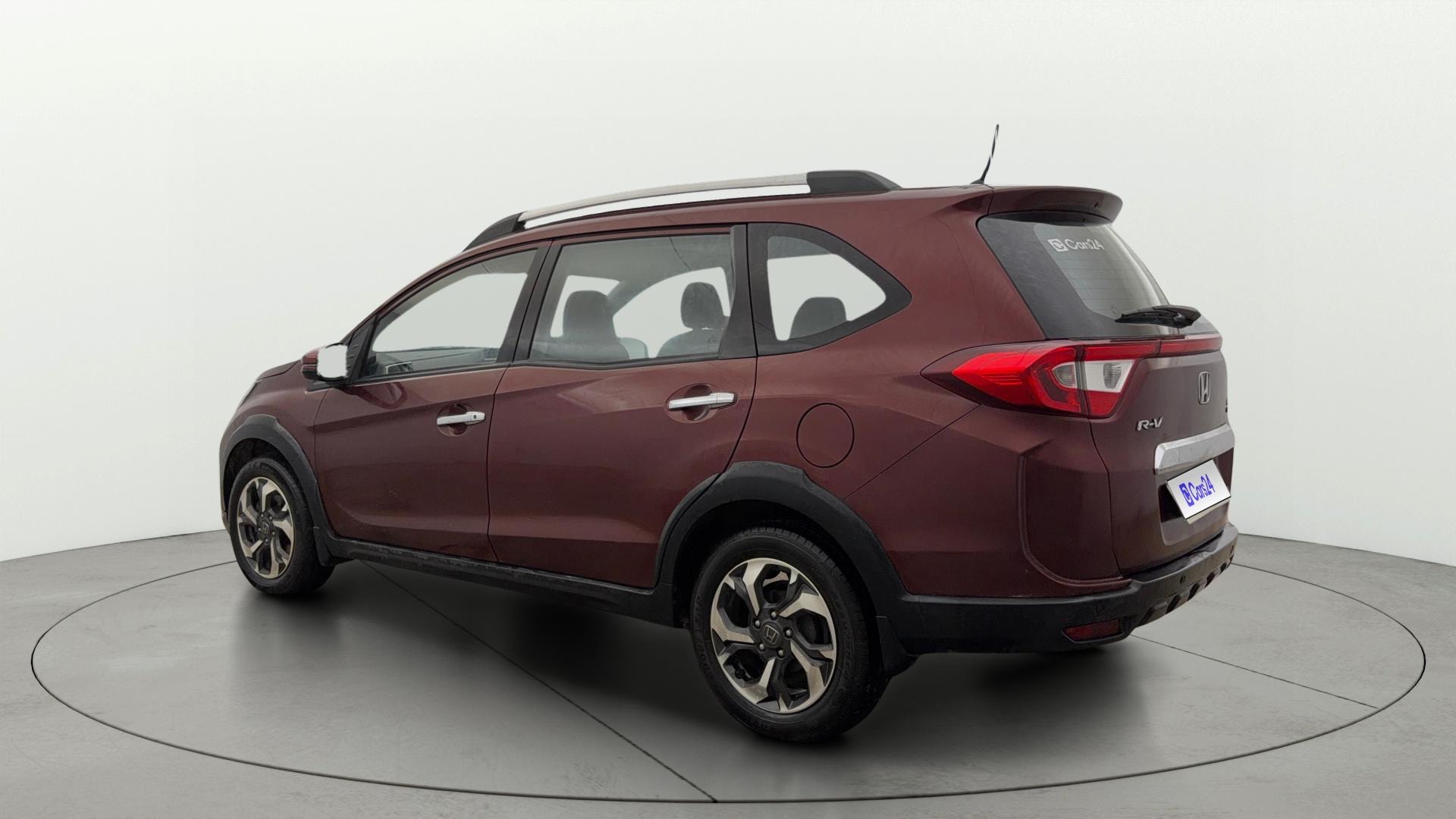 View 2017 Honda BR-V E Diesel Image 2 Used 2017 Honda BR-V E Diesel Image 2