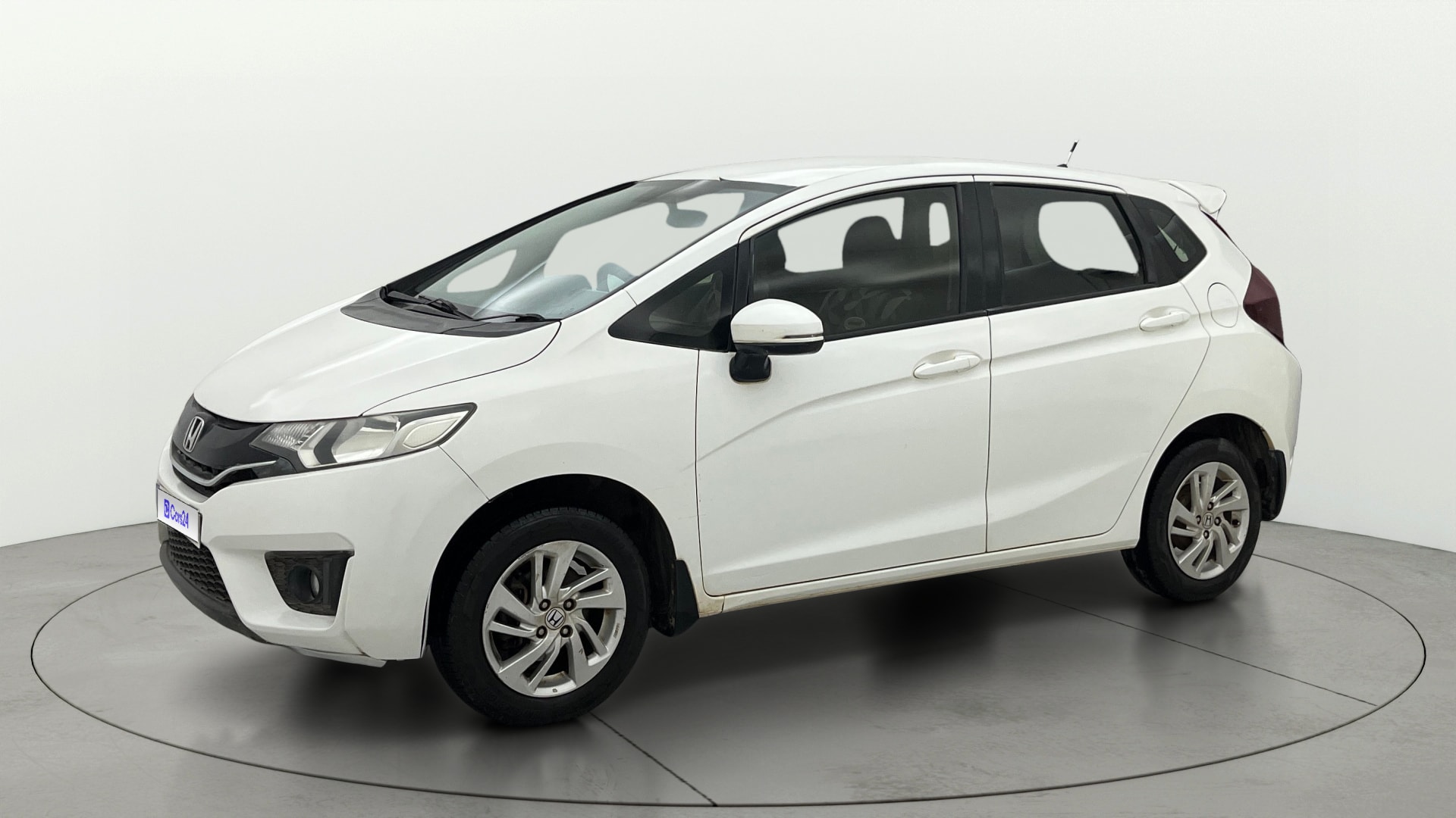 View 2016 Honda Jazz E MT Diesel Image 35 Used 2016 Honda Jazz E MT Diesel Image 35