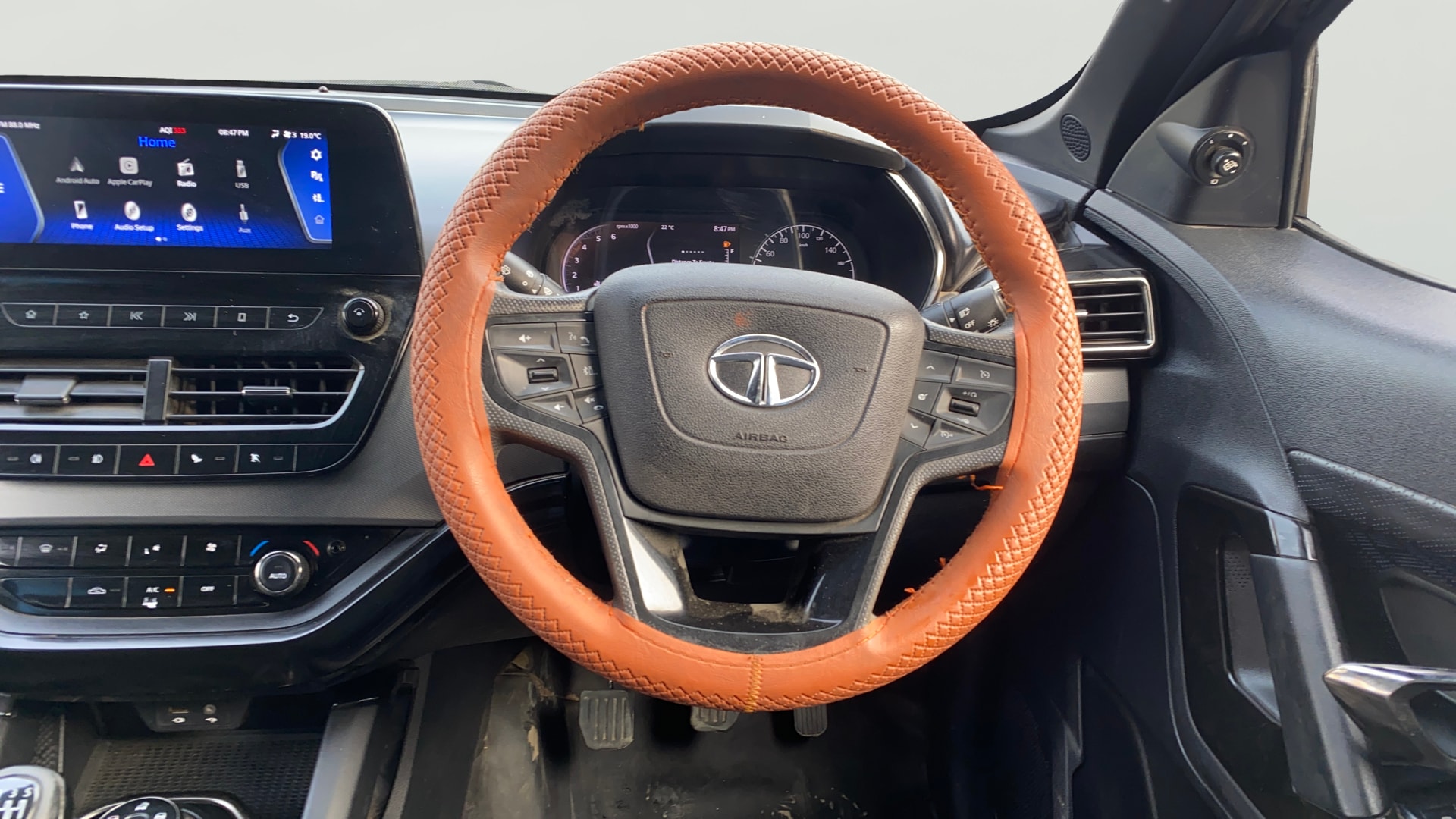 View 2022 Tata Harrier XE Image 12 Used 2022 Tata Harrier XE Image 12