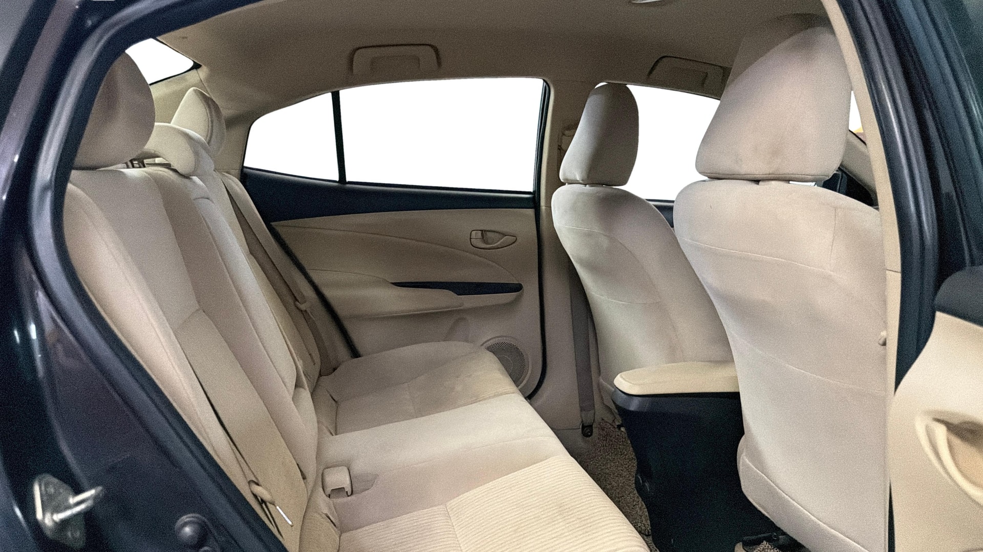 View 2019 Toyota Yaris J CVT Image 28 Used 2019 Toyota Yaris J CVT Image 28