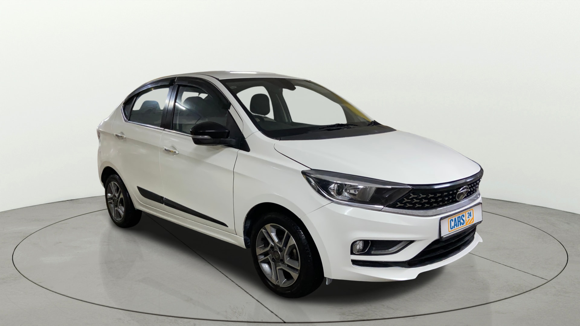 View 2023 Tata Tigor XE Diesel Image 21 Used 2023 Tata Tigor XE Diesel Image 21