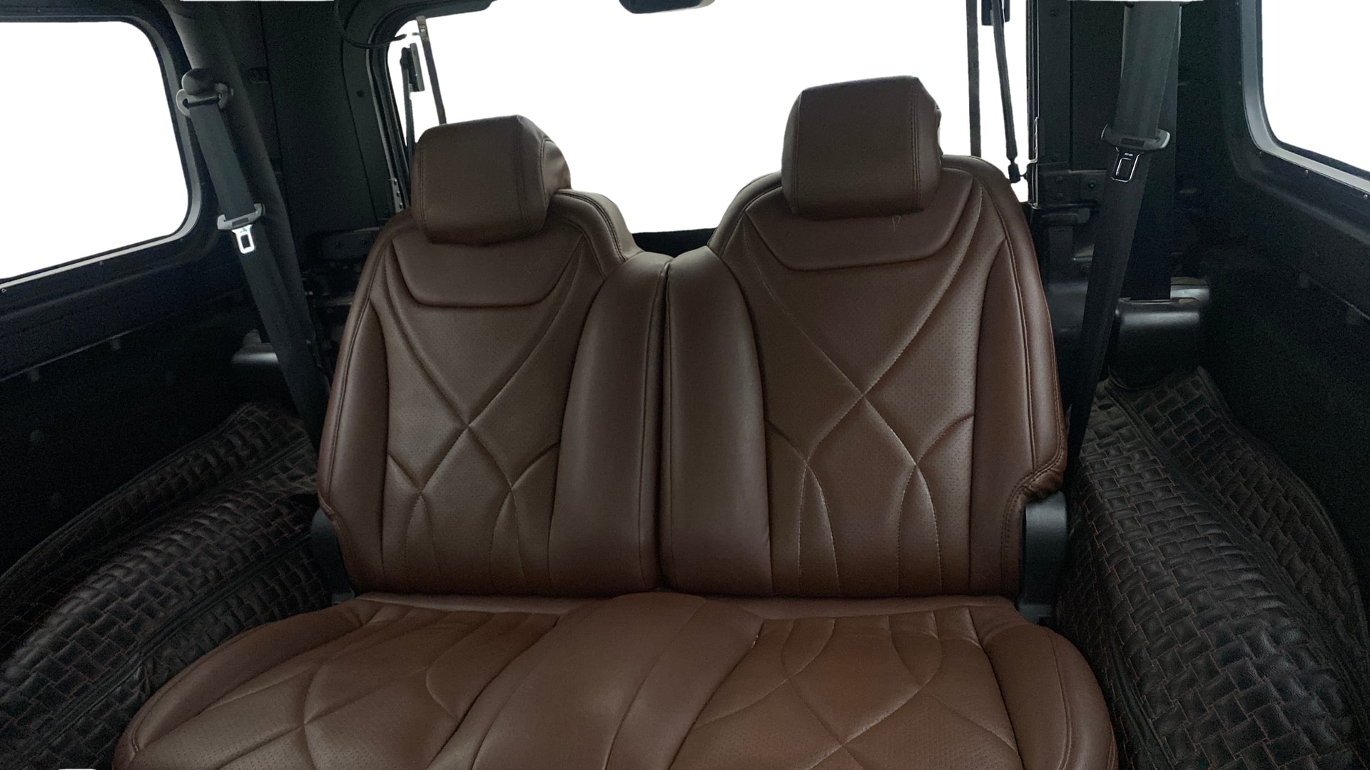 View 2024 Mahindra Thar AX Standard Manual Soft Top 6 Seater Image 27 Used 2024 Mahindra Thar AX Standard Manual Soft Top 6 Seater Image 27