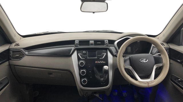 View Mahindra KUV100 Image 29 Used Mahindra KUV100 Image 29
