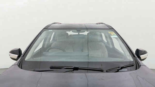 View Mahindra XUV700 Image 38 Used Mahindra XUV700 Image 38