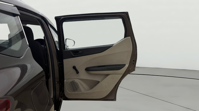 View Renault Triber Image 7 Used Renault Triber Image 7