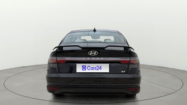 View Hyundai Verna Image 42 Used Hyundai Verna Image 42