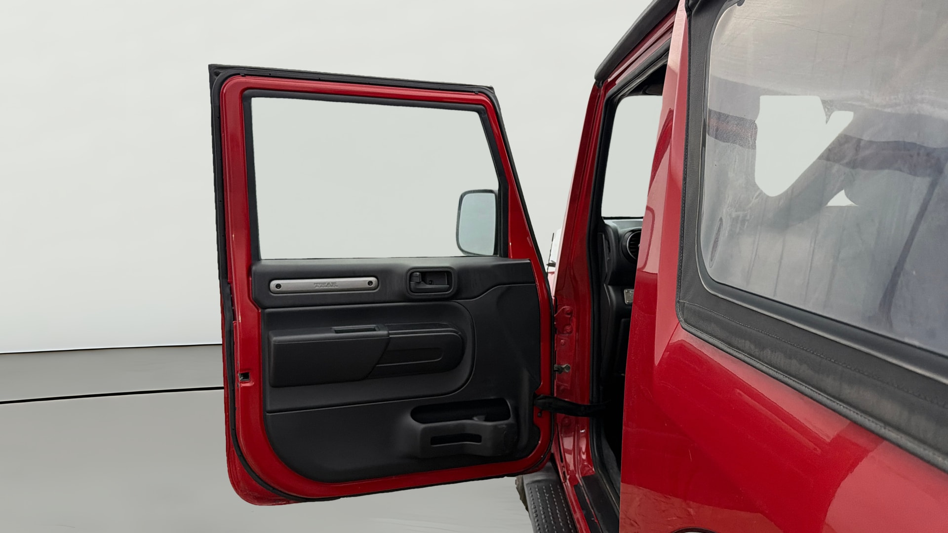 View 2023 Mahindra Thar AX Standard Manual Soft Top 6 Seater Image 29 Used 2023 Mahindra Thar AX Standard Manual Soft Top 6 Seater Image 29