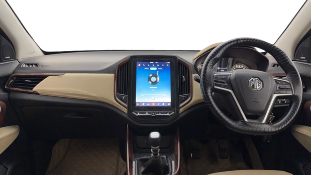 View MG Hector Image 16 Used MG Hector Image 16