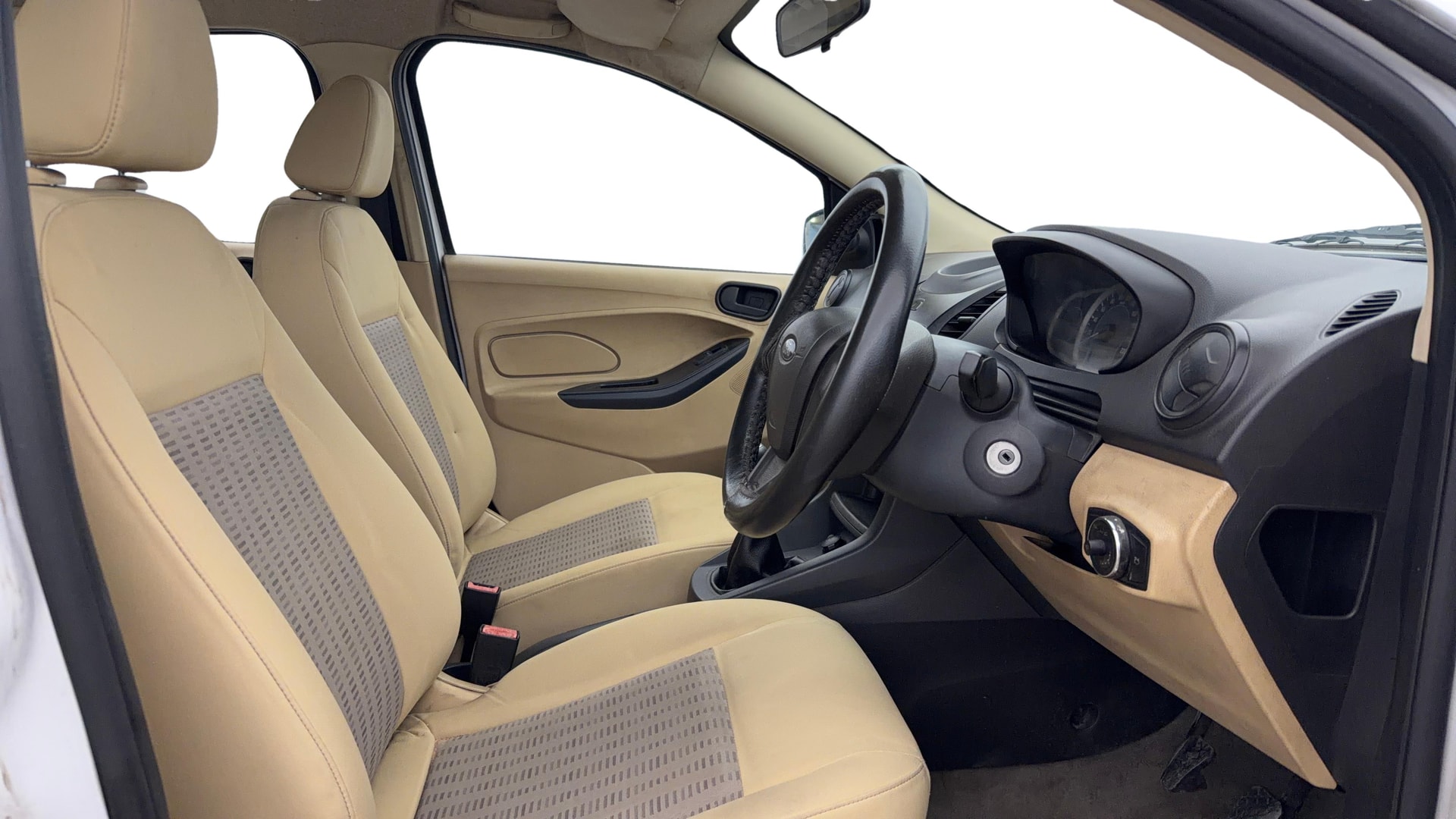 View 2016 Ford Figo Aspire 1.2P Ambiente MT BS IV Image 25 Used 2016 Ford Figo Aspire 1.2P Ambiente MT BS IV Image 25