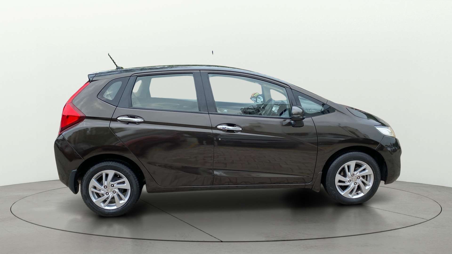 View 2019 Honda Jazz E MT Diesel Image 29 Used 2019 Honda Jazz E MT Diesel Image 29