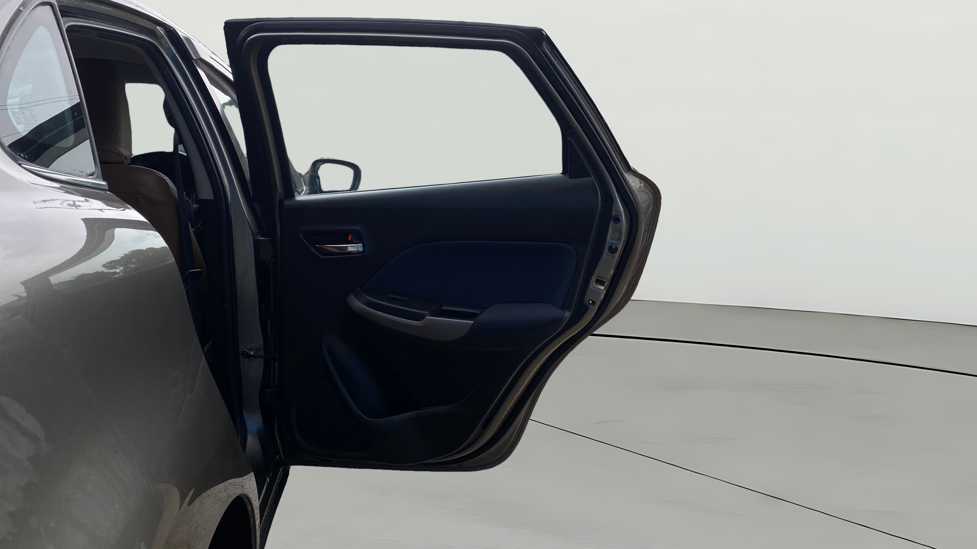 View 2020 Maruti Suzuki 1000 Base Variant Image 7 Used 2020 Maruti Suzuki 1000 Base Variant Image 7