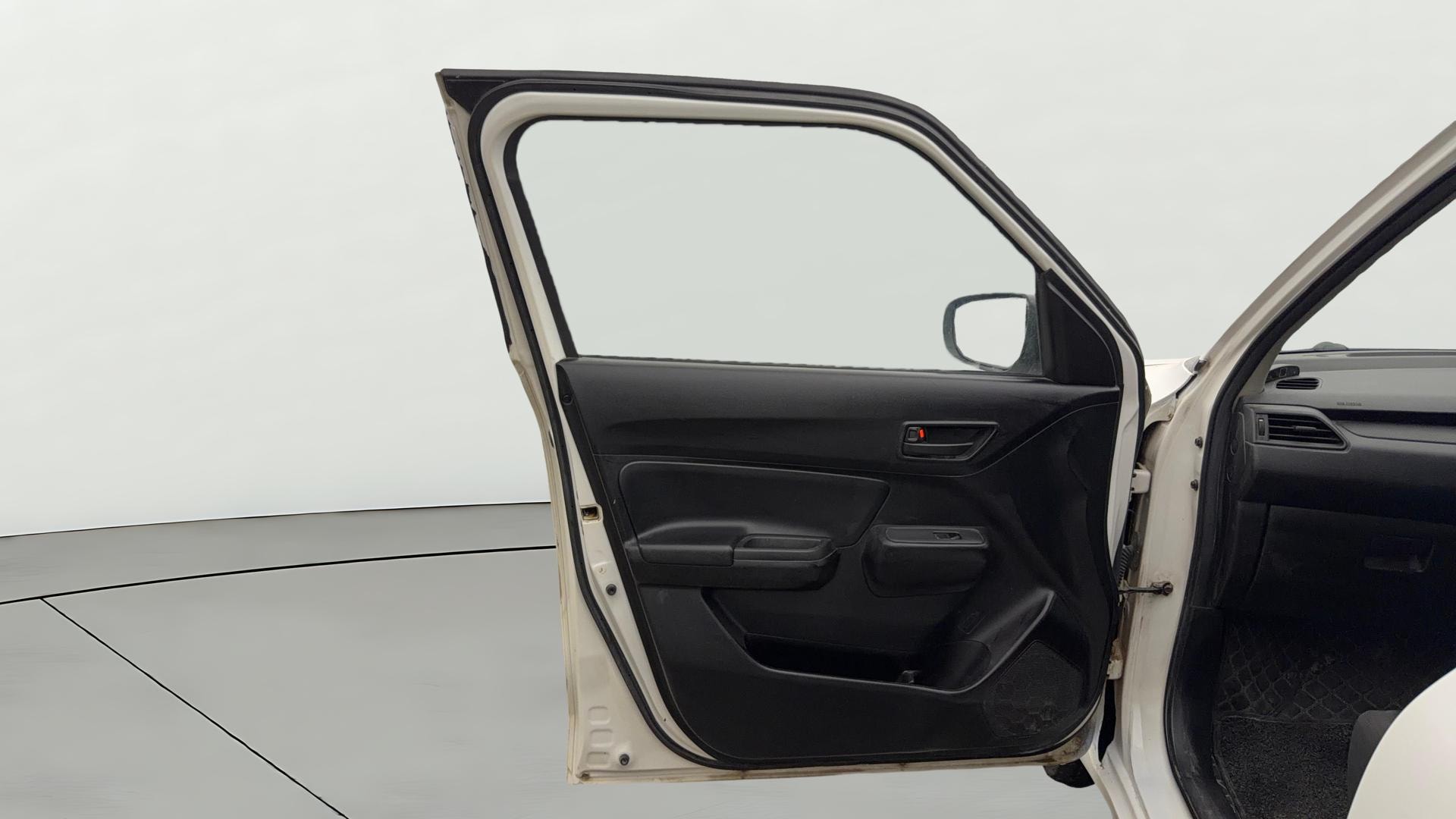 View 2019 Maruti Suzuki 1000 Base Variant Image 30 Used 2019 Maruti Suzuki 1000 Base Variant Image 30