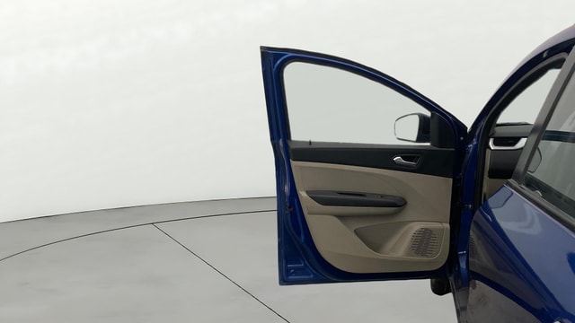 View Renault Triber Image 39 Used Renault Triber Image 39