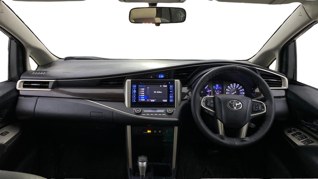 View Toyota Innova Crysta Image 16 Used Toyota Innova Crysta Image 16