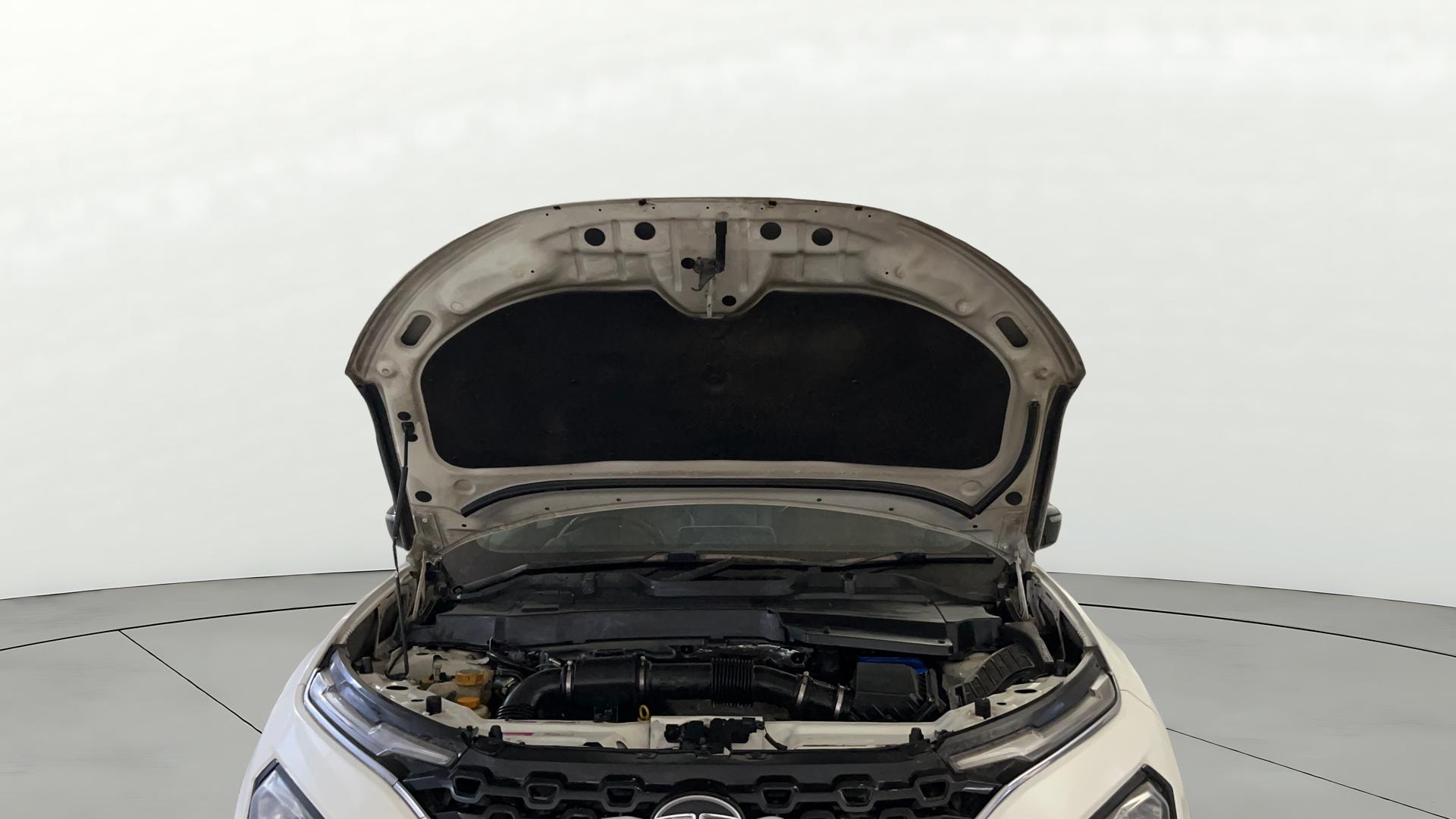 View 2022 Tata Harrier XE Image 34 Used 2022 Tata Harrier XE Image 34