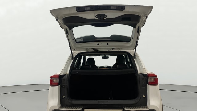 View Nissan Magnite Image 16 Used Nissan Magnite Image 16