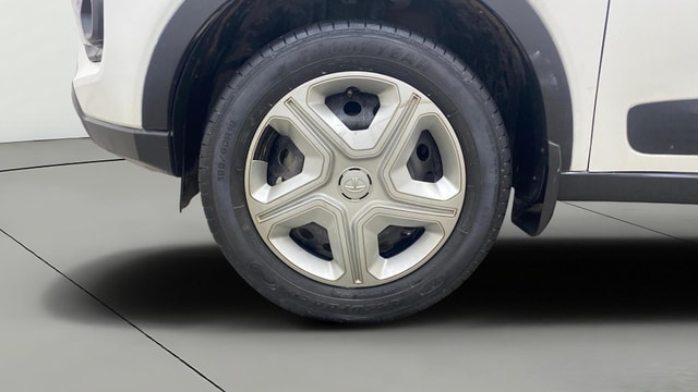 View Tata Nexon Image 27 Used Tata Nexon Image 27