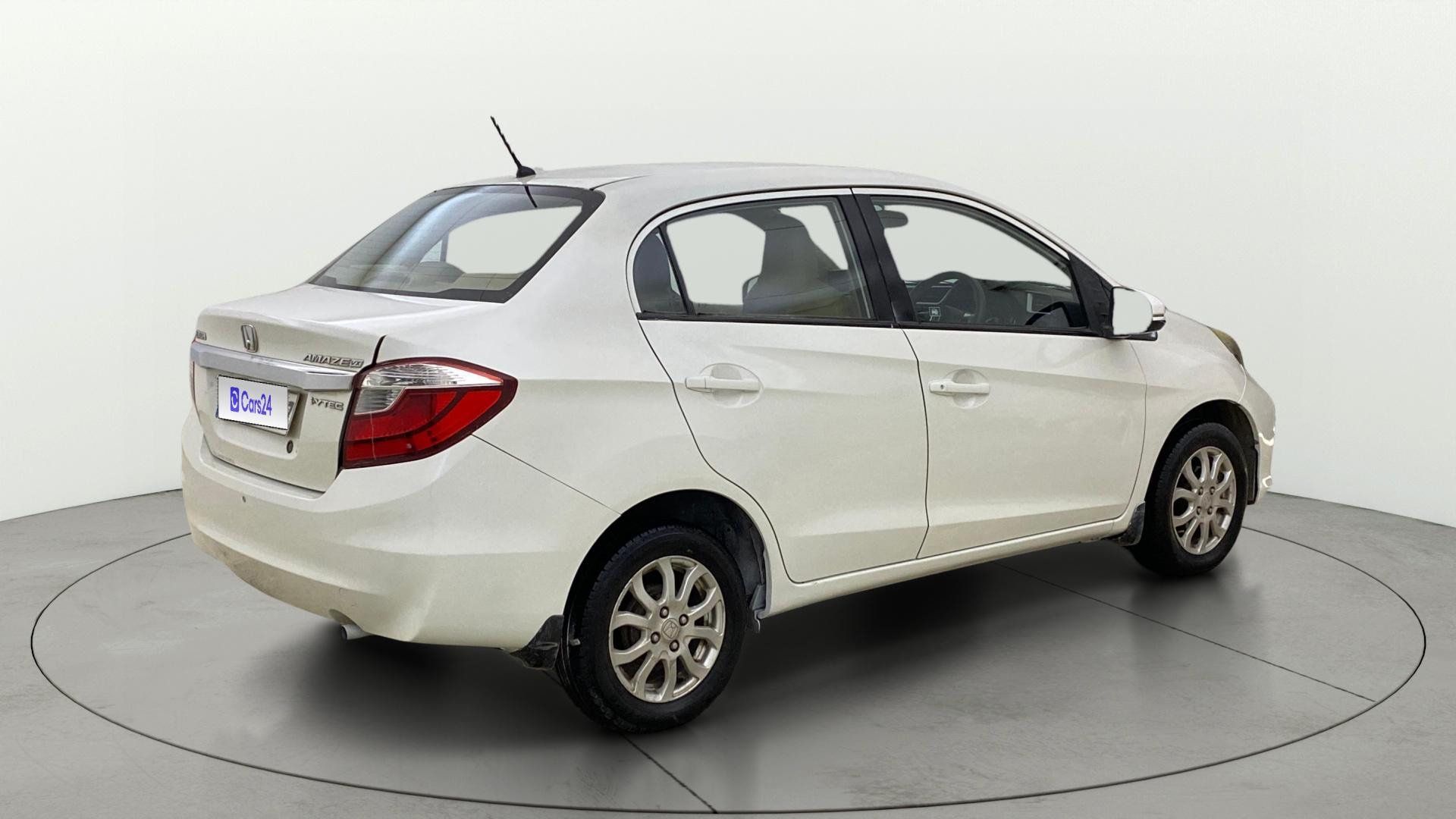 View 2017 Honda Amaze E MT Petrol BS IV Image 41 Used 2017 Honda Amaze E MT Petrol BS IV Image 41