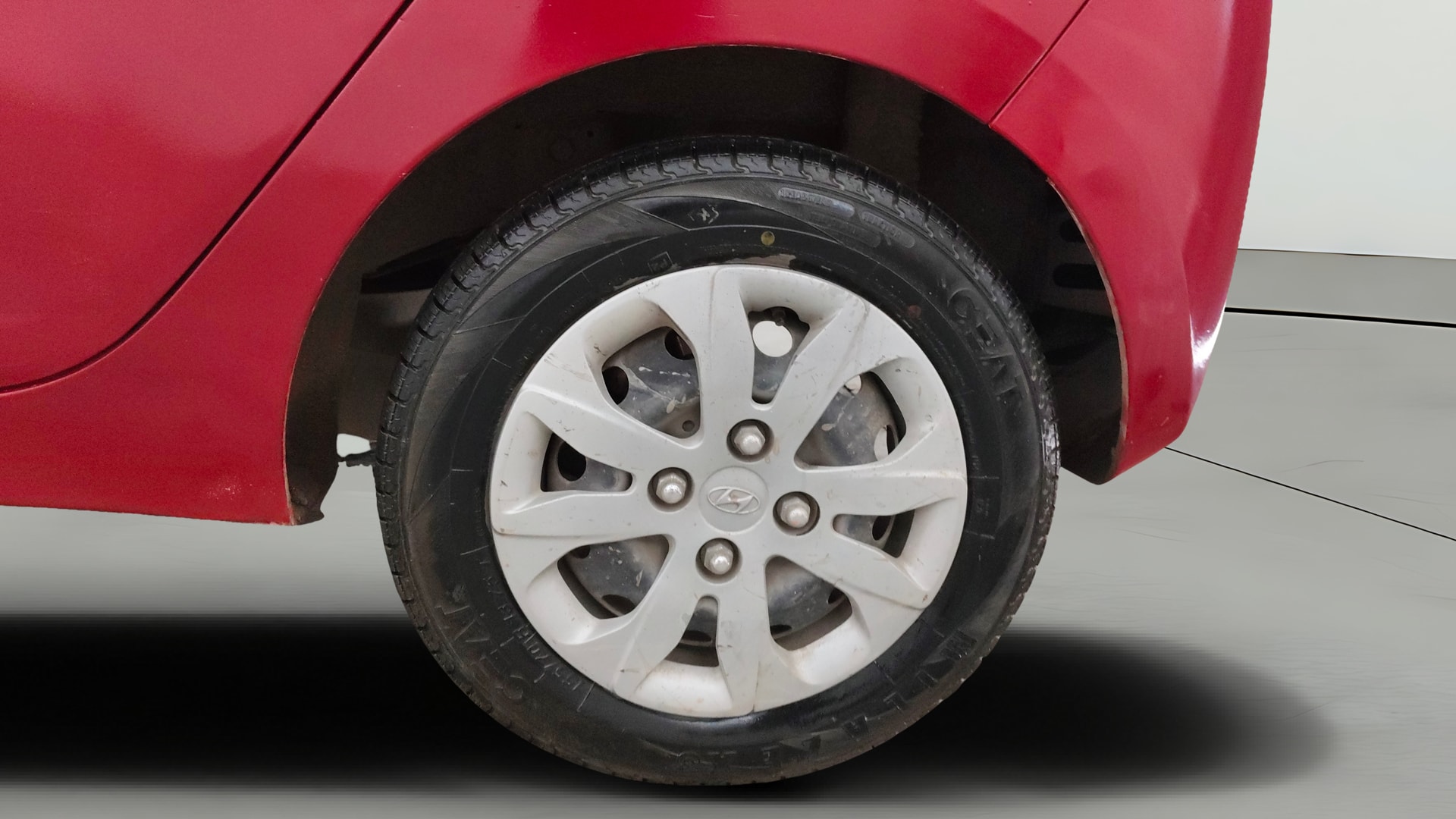 View 2015 Hyundai EON Sportz Image 11 Used 2015 Hyundai EON Sportz Image 11