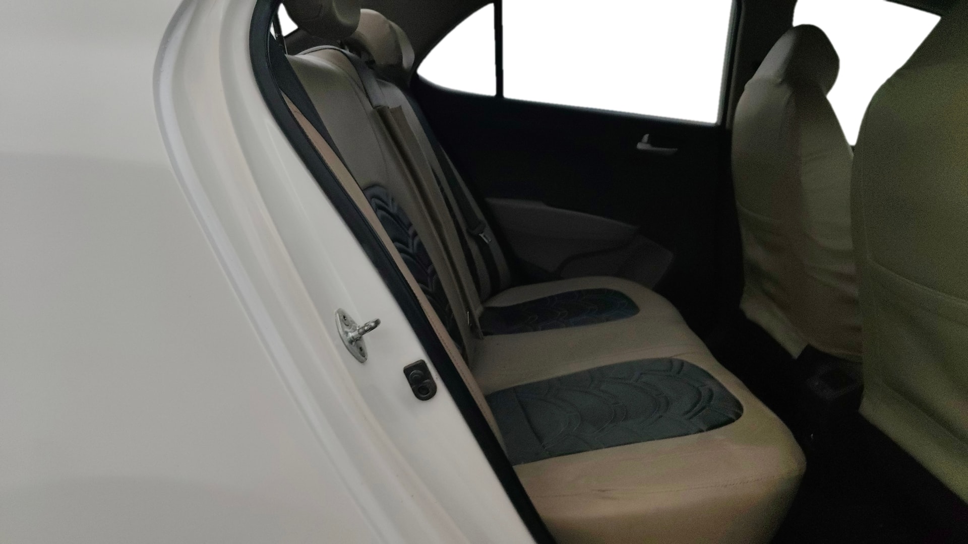 View 2014 Hyundai Xcent E Petrol Image 28 Used 2014 Hyundai Xcent E Petrol Image 28