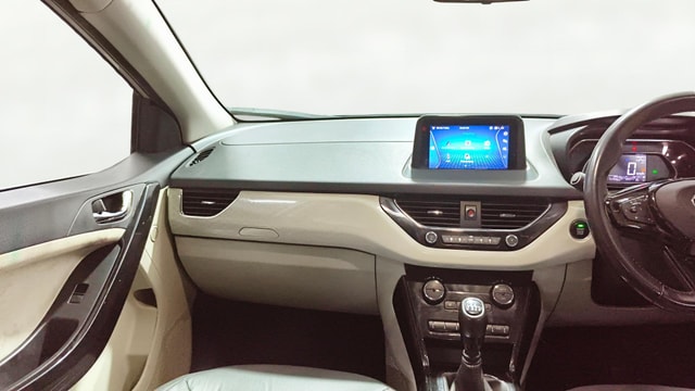 View Tata Nexon Image 17 Used Tata Nexon Image 17