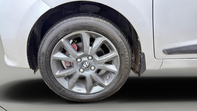 View Hyundai Grand i10 Image 27 Used Hyundai Grand i10 Image 27
