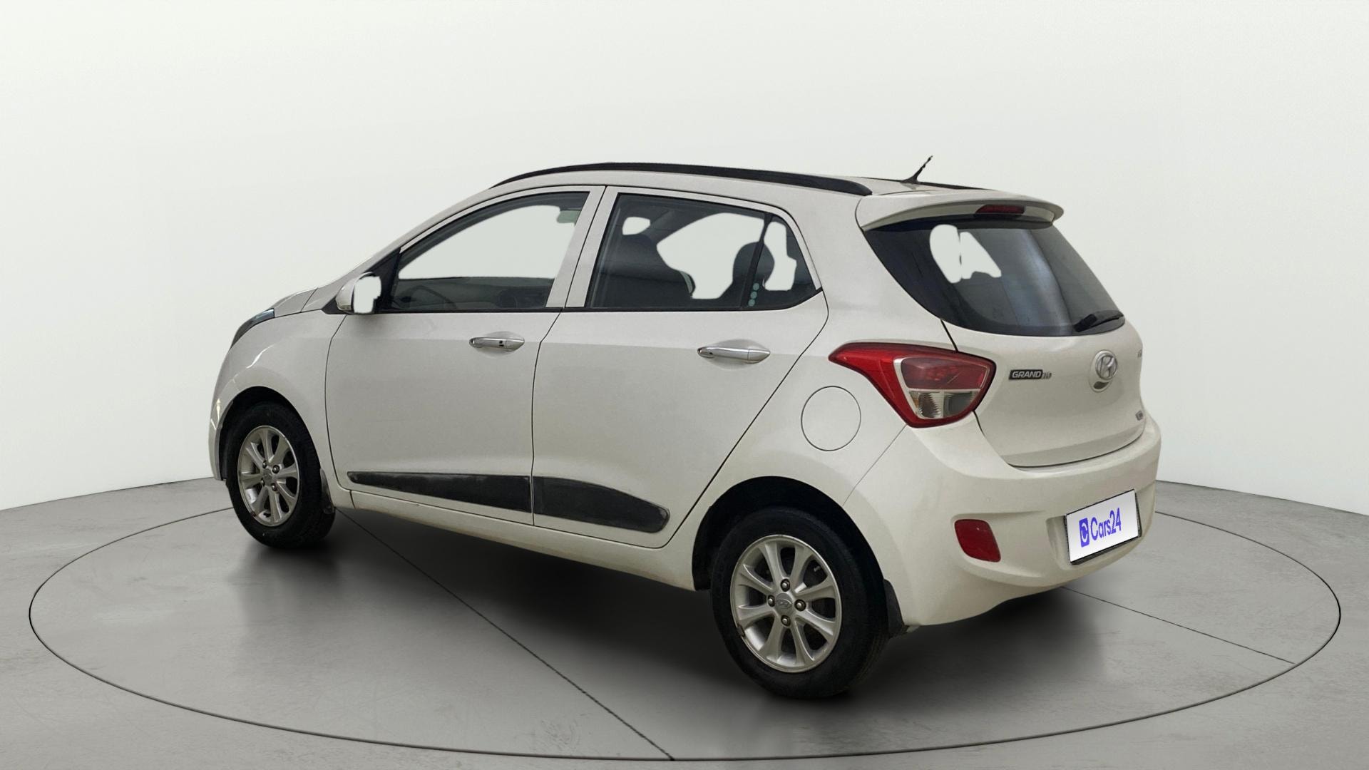Used 2015 Hyundai Grand i10 Used 2015 Hyundai Grand i10