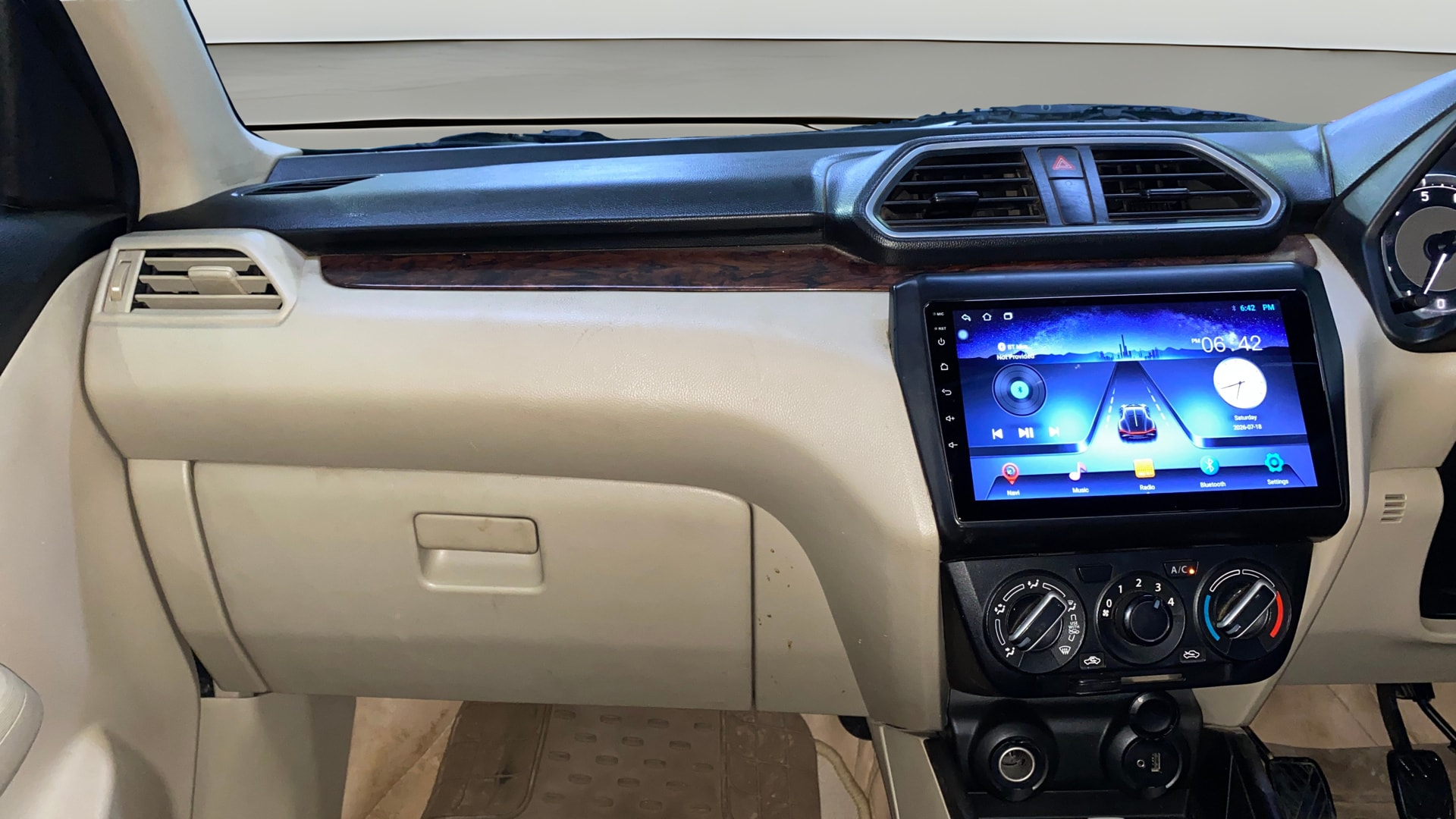 View 2018 Maruti Suzuki 1000 Base Variant Image 34 Used 2018 Maruti Suzuki 1000 Base Variant Image 34