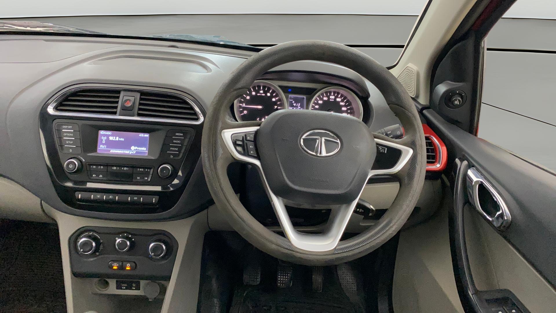 View 2017 Tata Tiago Revotorq XB Image 20 Used 2017 Tata Tiago Revotorq XB Image 20