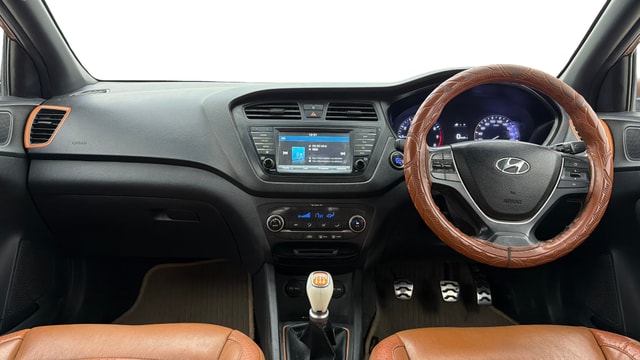 View Hyundai i20 Active Image 15 Used Hyundai i20 Active Image 15
