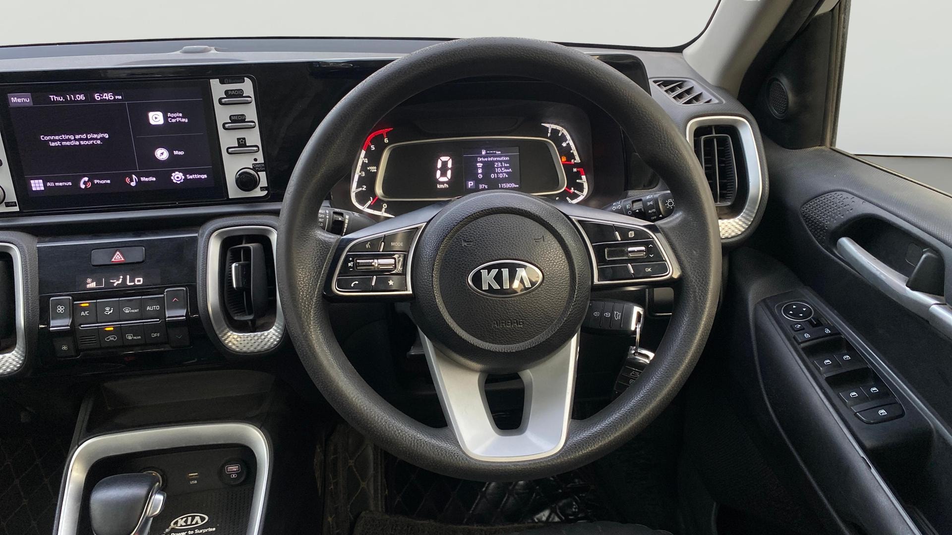 Used 2021 Kia Sonet Used 2021 Kia Sonet