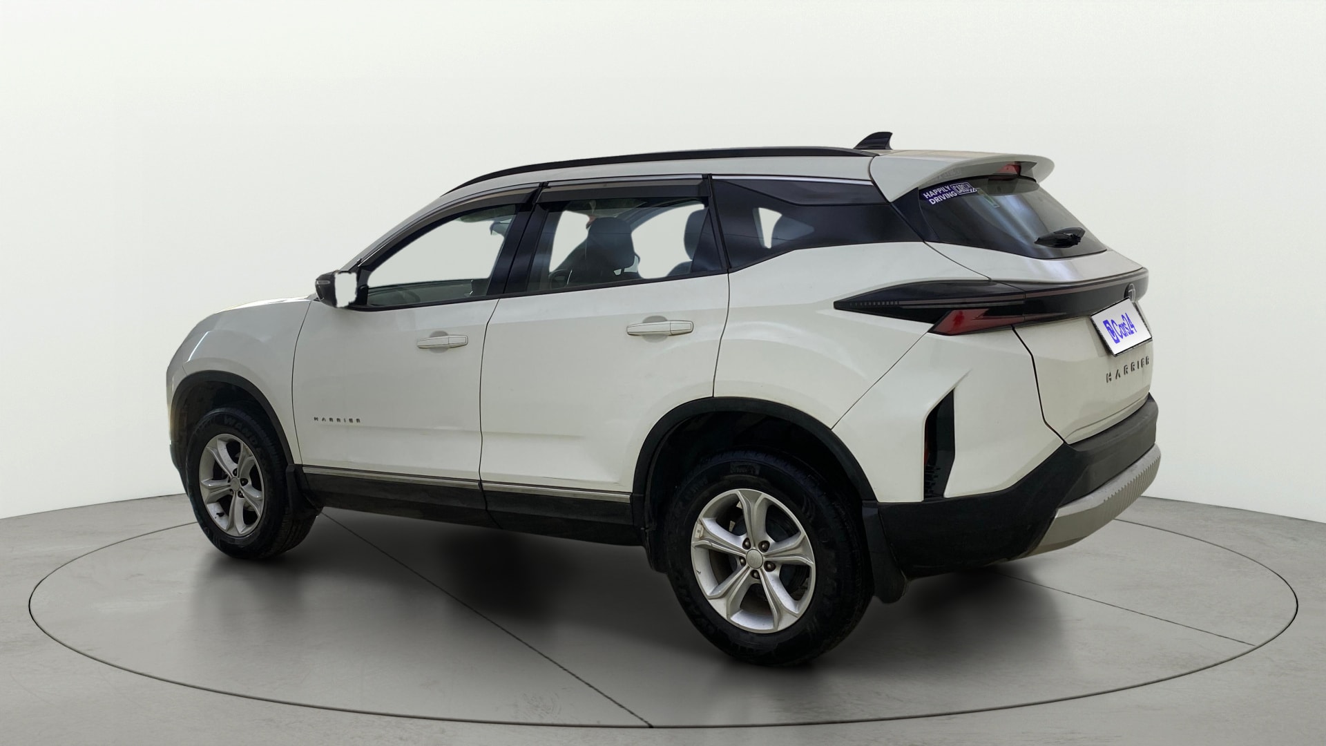 View 2024 Tata Harrier Pure Plus Image 2 Used 2024 Tata Harrier Pure Plus Image 2