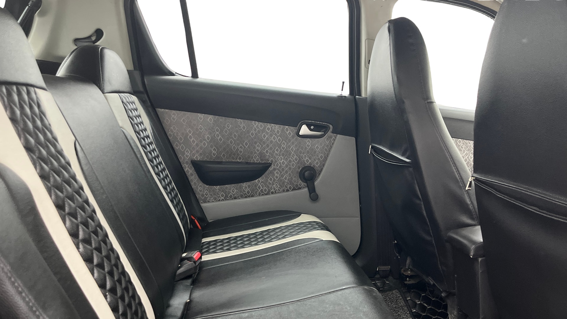 View 2018 Maruti Suzuki Alto 800 LX Image 28 Used 2018 Maruti Suzuki Alto 800 LX Image 28