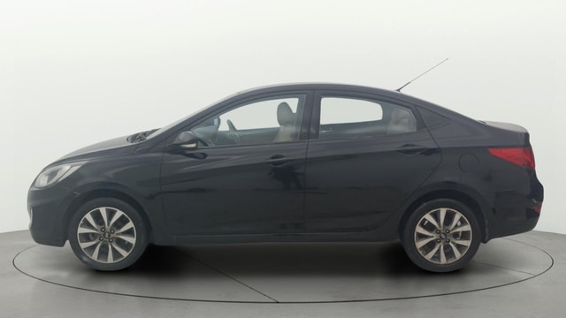 View Hyundai Fluidic Verna Image 25 Used Hyundai Fluidic Verna Image 25