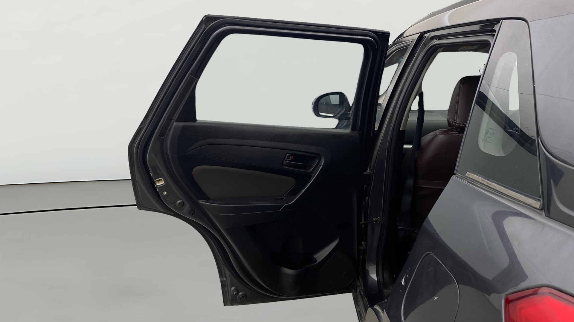 View 2022 Toyota Urban Cruiser Mid MT Image 22 Used 2022 Toyota Urban Cruiser Mid MT Image 22
