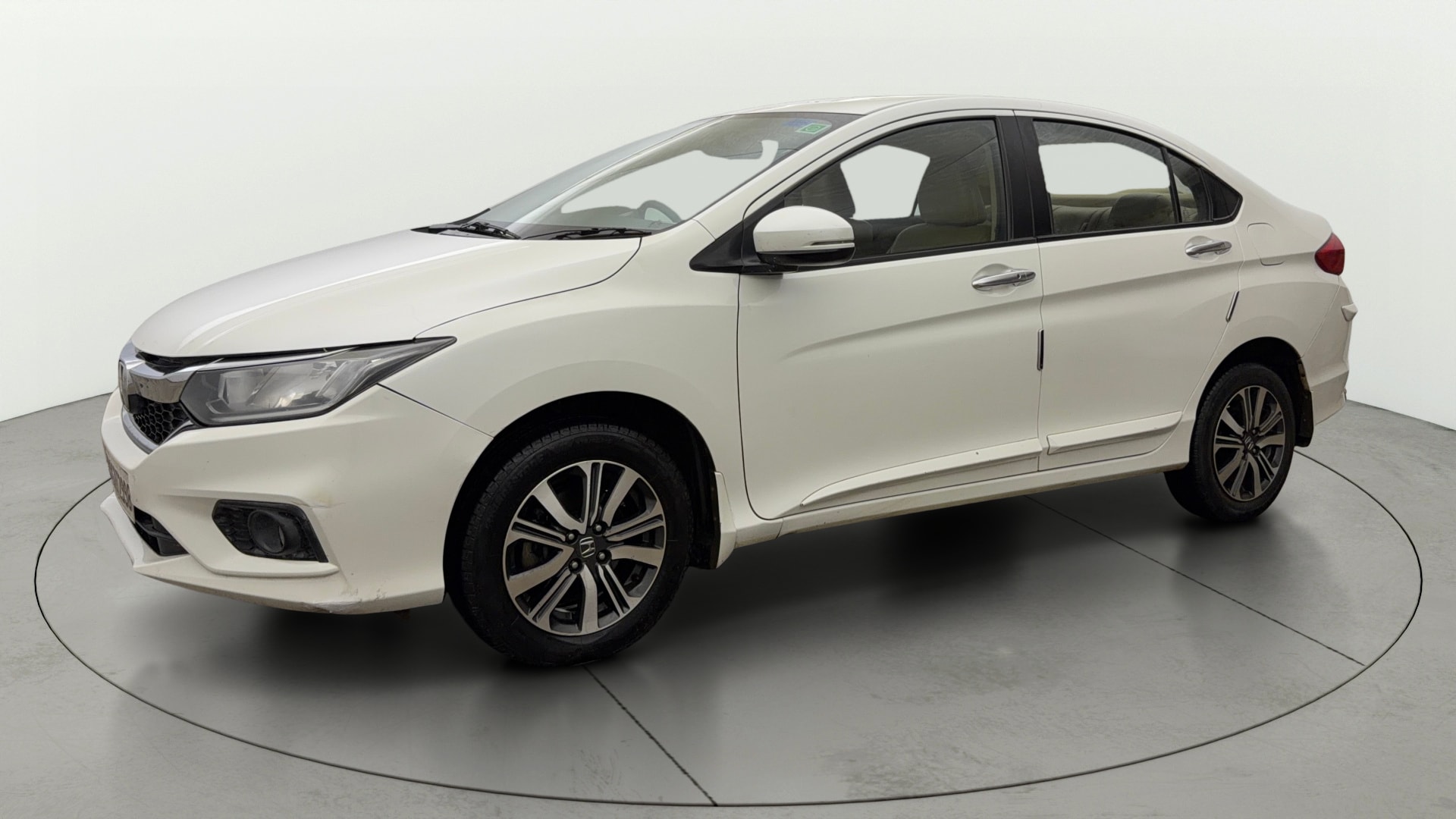 View 2018 Honda City ZX MT Diesel Anniversary Edition Image 22 Used 2018 Honda City ZX MT Diesel Anniversary Edition Image 22