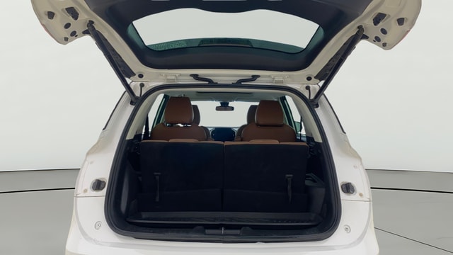 View MG Hector Plus Image 43 Used MG Hector Plus Image 43