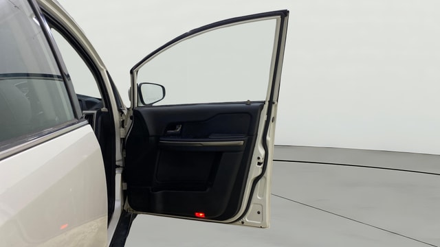View Tata Hexa Image 45 Used Tata Hexa Image 45