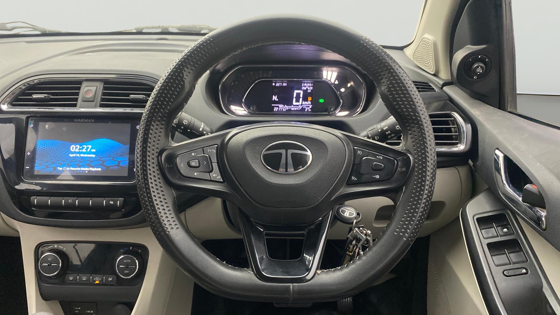 View 2024 Tata Tiago Revotorq XB Image 13 Used 2024 Tata Tiago Revotorq XB Image 13