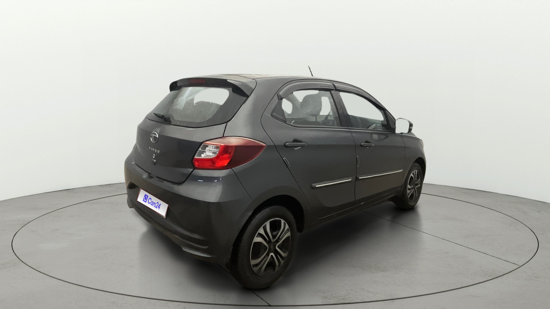 View 2021 Tata Tiago Revotorq XB Image 42 Used 2021 Tata Tiago Revotorq XB Image 42
