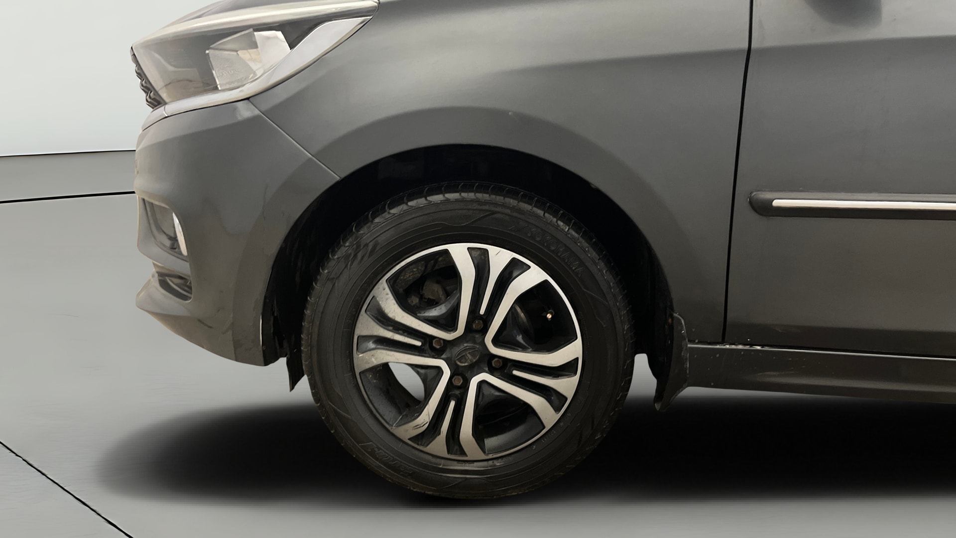 View 2021 Tata Tiago Revotorq XB Image 27 Used 2021 Tata Tiago Revotorq XB Image 27