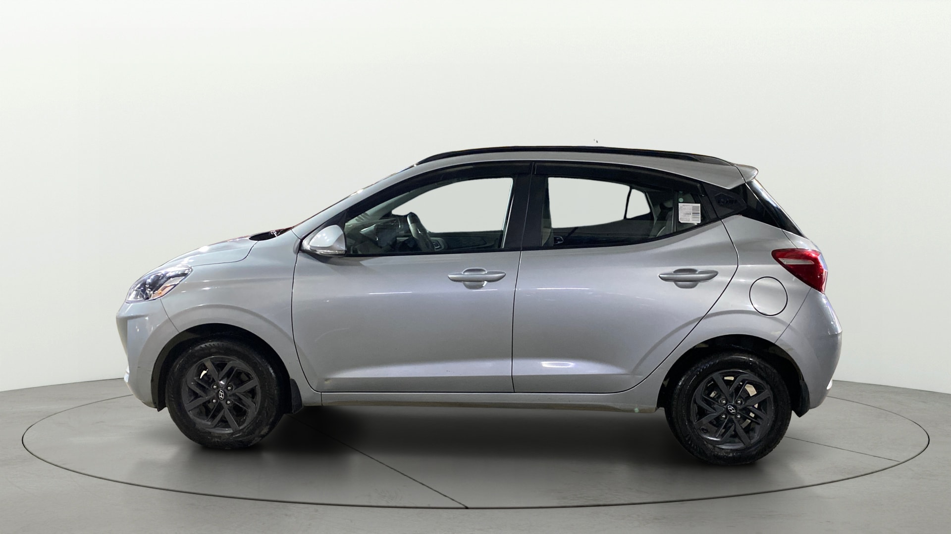 View 2022 Hyundai Grand i10 Nios Sportz Petrol AMT Image 5 Used 2022 Hyundai Grand i10 Nios Sportz Petrol AMT Image 5