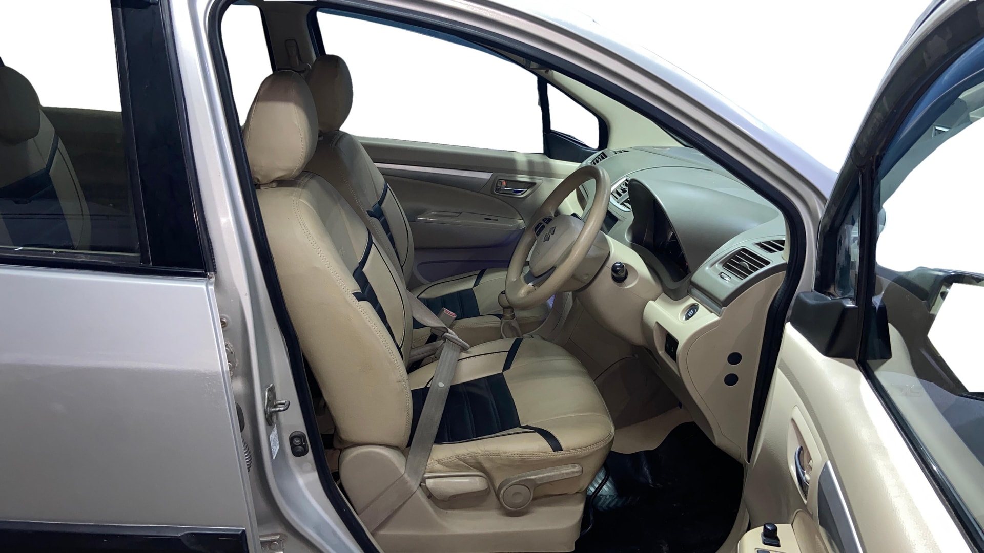 View 2016 Maruti Suzuki 1000 Base Variant Image 18 Used 2016 Maruti Suzuki 1000 Base Variant Image 18