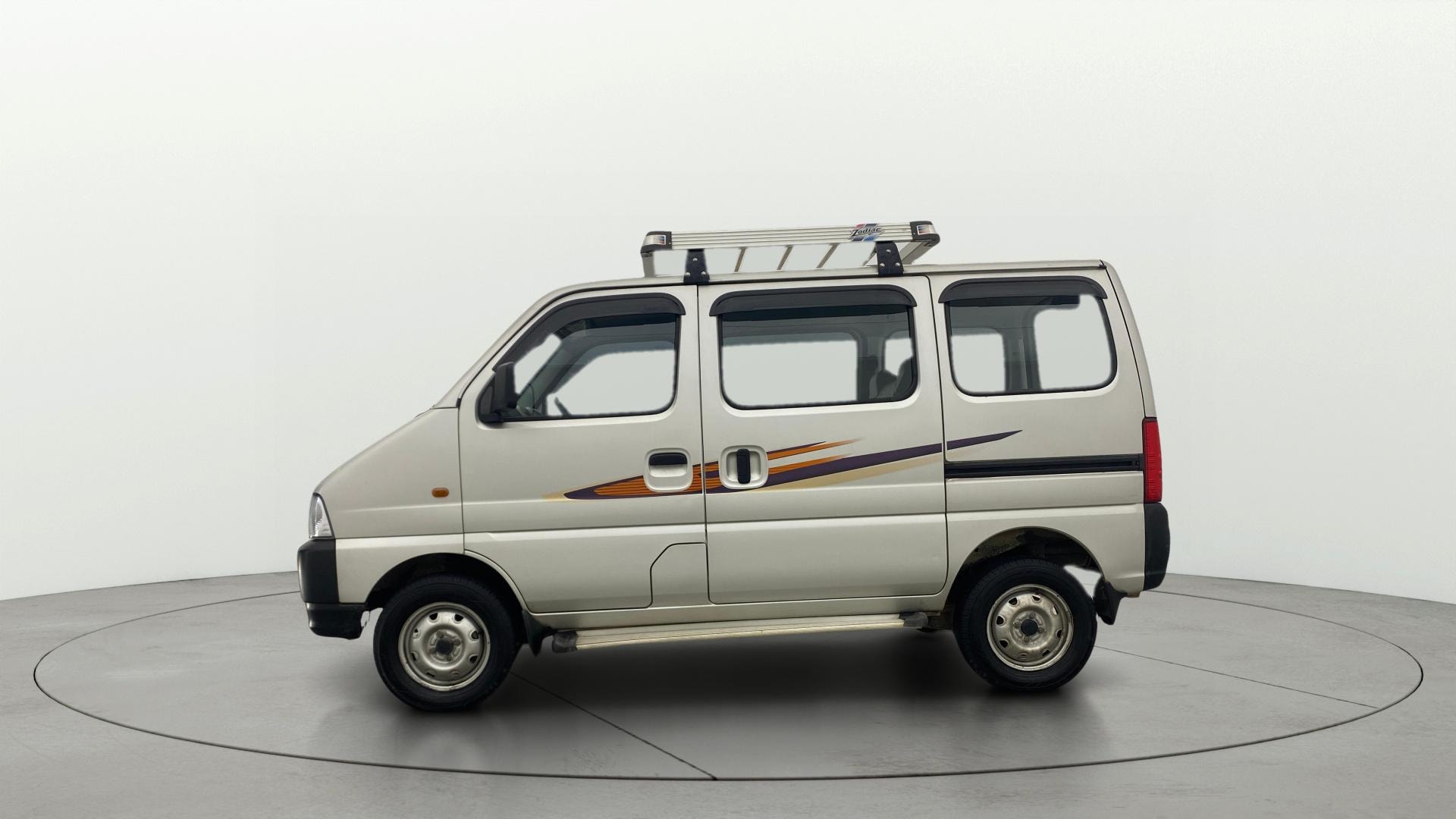 View 2018 Maruti Suzuki 1000 Base Variant Image 5 Used 2018 Maruti Suzuki 1000 Base Variant Image 5