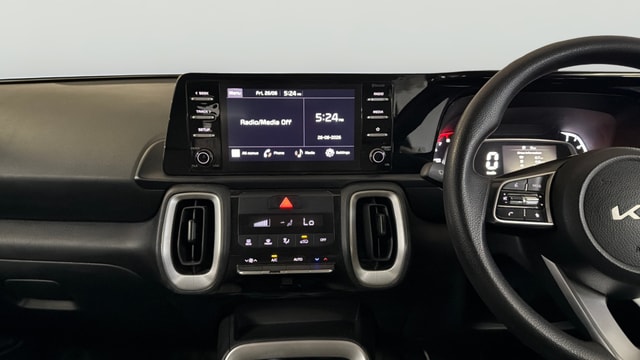 View Kia Sonet Image 17 Used Kia Sonet Image 17