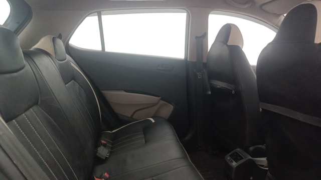 View Hyundai Grand i10 Image 29 Used Hyundai Grand i10 Image 29