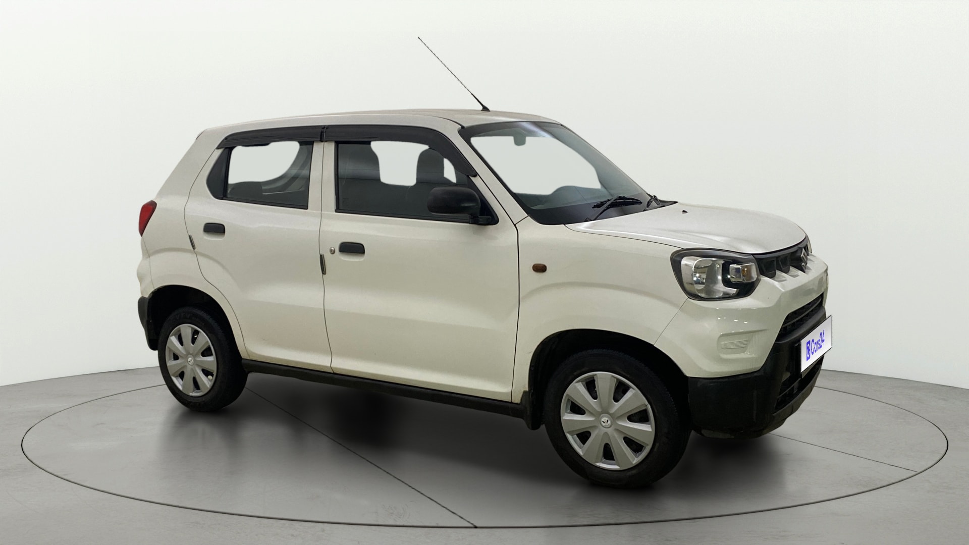 View 2021 Maruti Suzuki 1000 Base Variant Image 21 Used 2021 Maruti Suzuki 1000 Base Variant Image 21