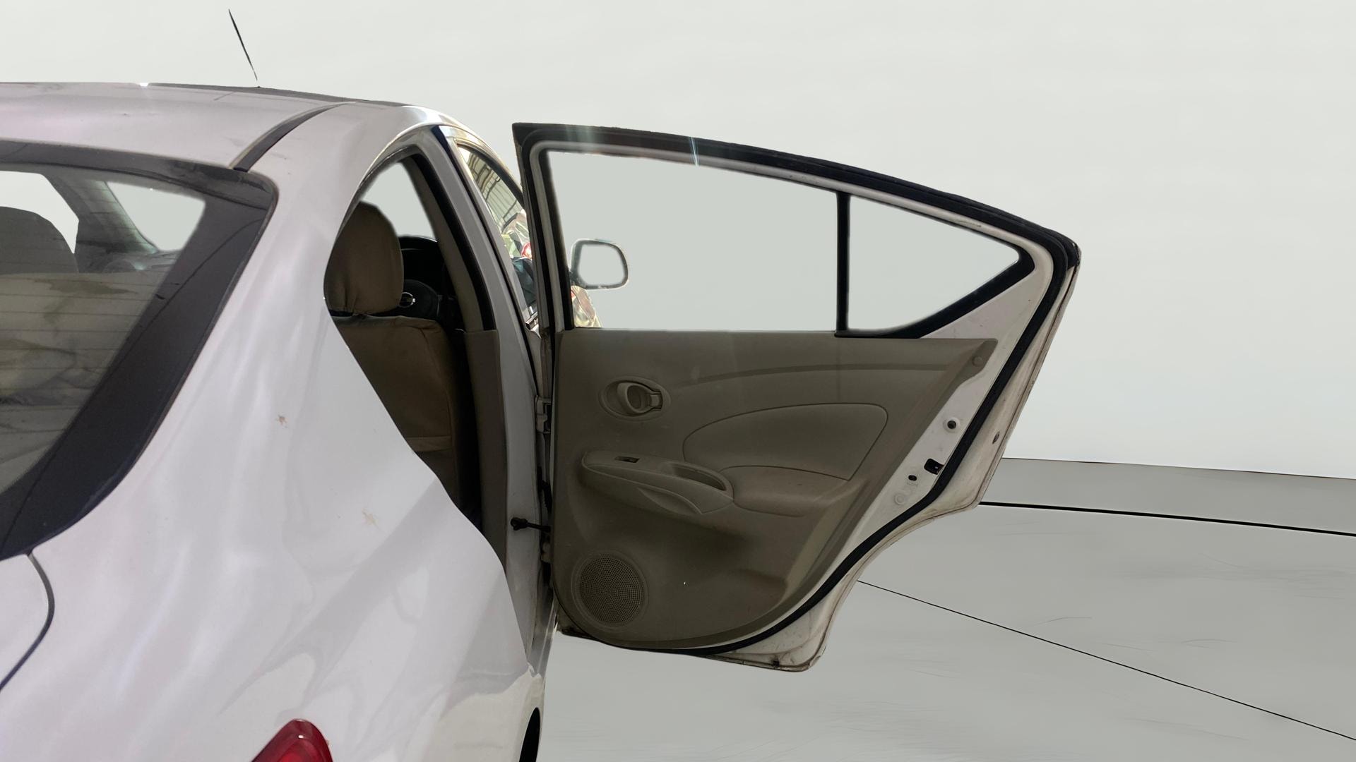 View 2014 Nissan Sunny XL Petrol Image 7 Used 2014 Nissan Sunny XL Petrol Image 7
