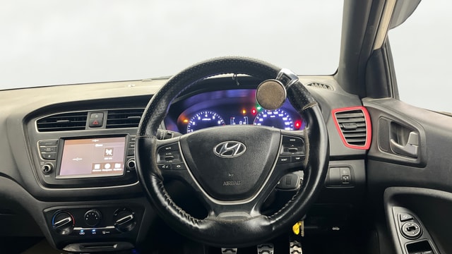 View Hyundai i20 Active Image 20 Used Hyundai i20 Active Image 20